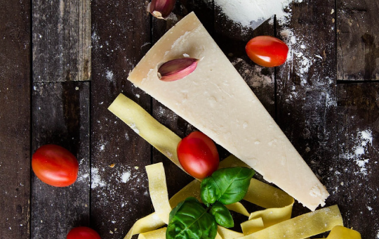 津シッポグルメ